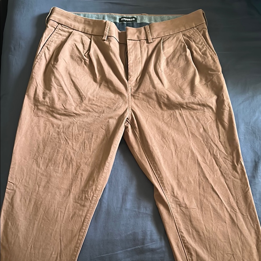 Chaps Tan Chinos Timeless Style
